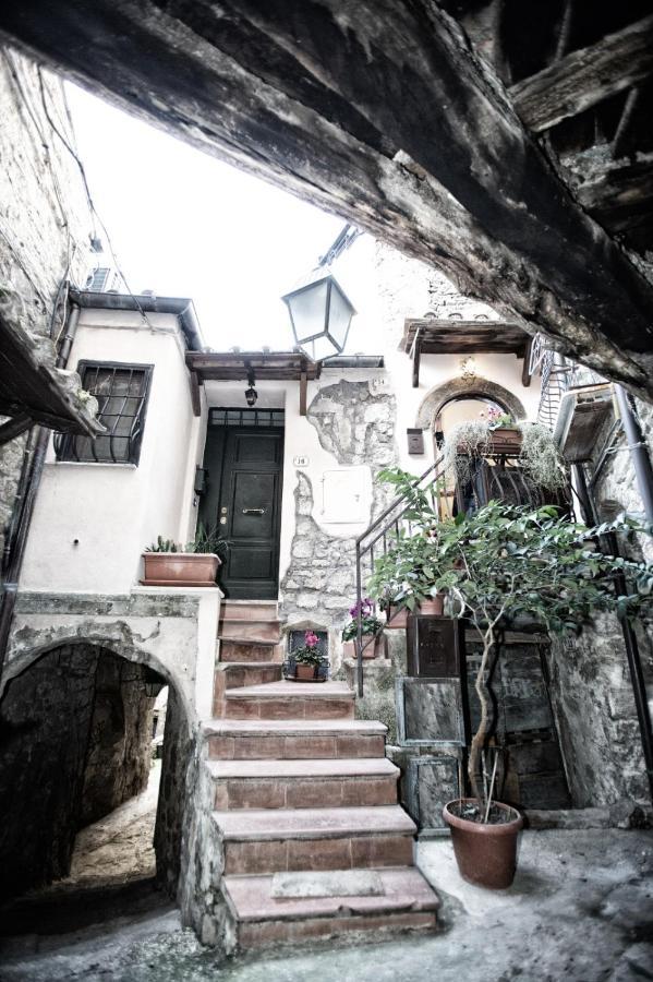 Villa Gusto e Benessere sweet home e Ristorante Sacrofano Buitenkant foto
